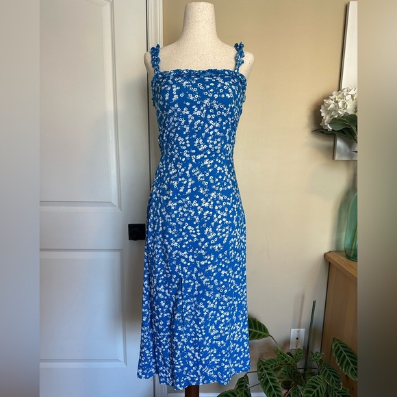 Dresses & Skirts - NWT Francesca’s Cobalt Blue Floral Midi Dress size XXS